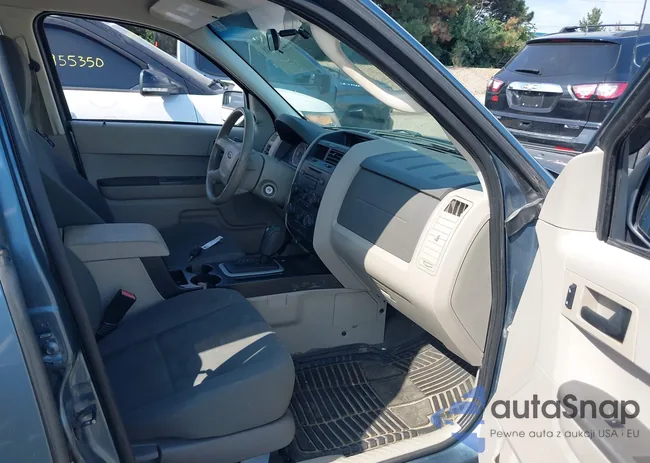 1FMCU0C75AKA31711: 42969738