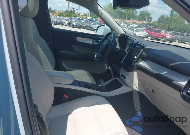 YV4162XZ3K2010819: 42969761