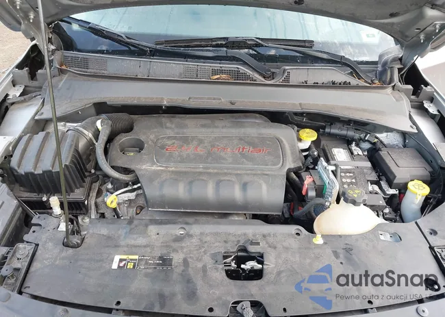 3C4NJDCB9NT128366: 42969884