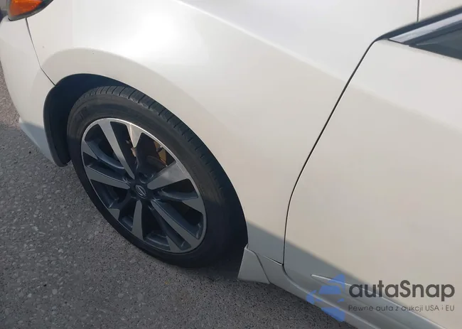 1N4AL3AP7GC269541: 42969061