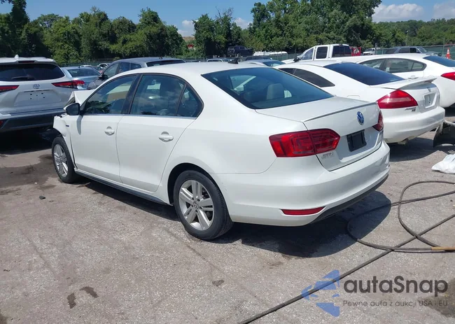 3VW637AJ2DM230771: 42969255