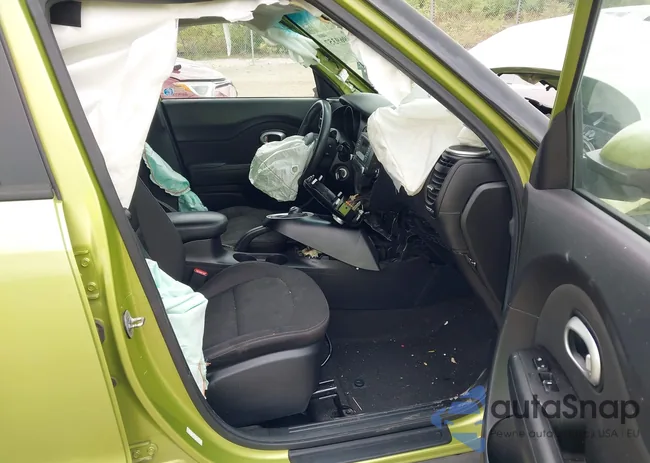 KNDJN2A29G7840927: 42969357