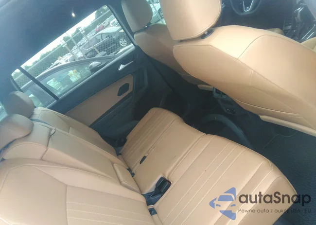 3VVCB7AX3RM077940: 42970403