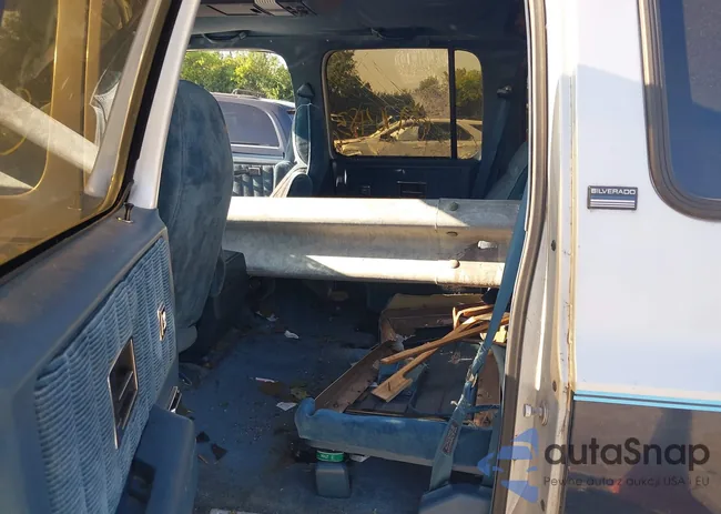 1GNGR26N4KF105442: 42970483