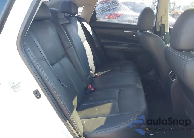 1N4AL3AP4GC142830: 42970550