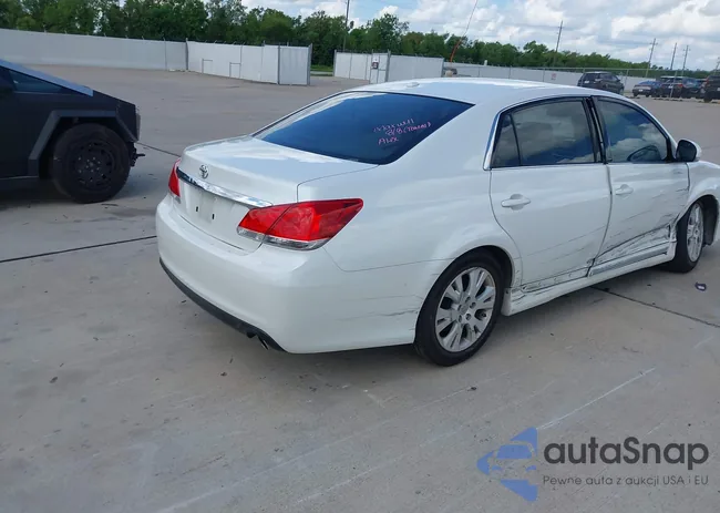 4T1BK3DB2BU371412: 42970569