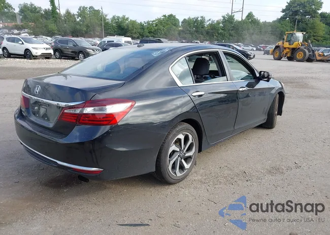 1HGCR2F74HA259715: 42970731