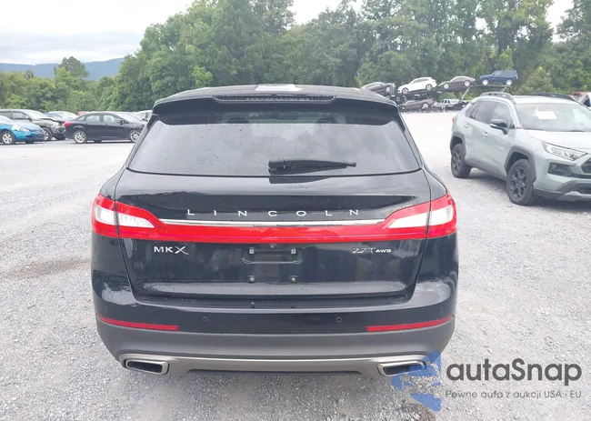 2LMPJ8LPXHBL44836: 42970821