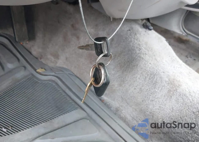 2FALP74W8VX106808: 42970825