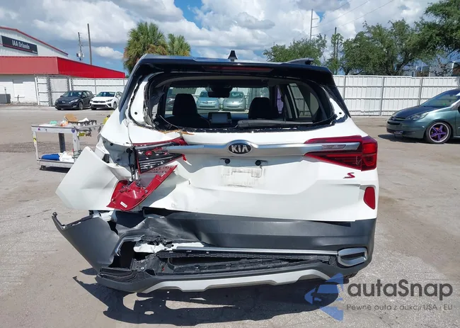 KNDEUCAA7M7158884: 42970131