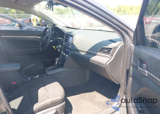 5NPD74LF4LH504613: 42970172