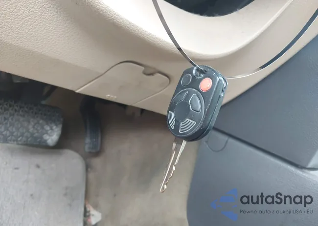 3FAHP0HA0BR157001: 42970242