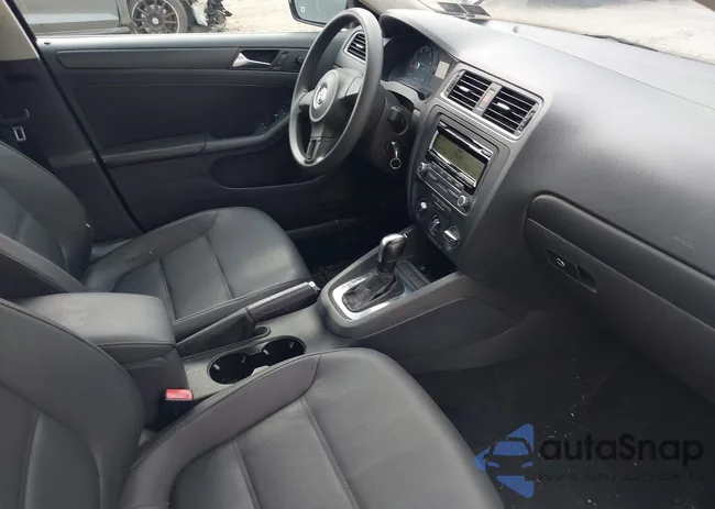 3VWDX7AJ0BM091510: 42970270