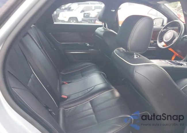 SAJWA1CB5BLV07618: 42971553