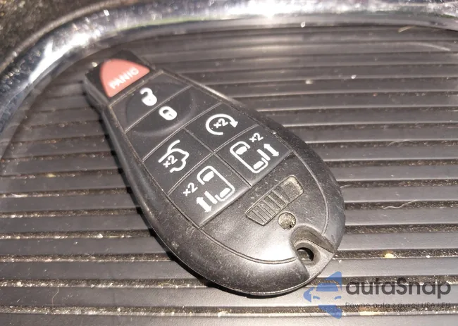 2C4RDGEG6KR760193: 42971619