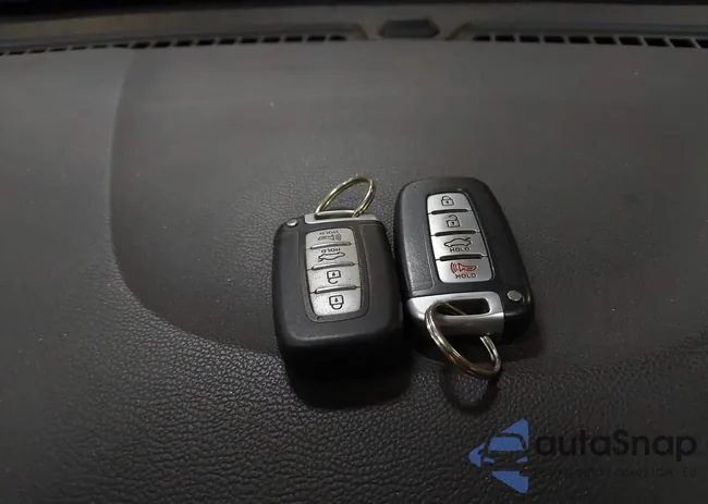 KMHDH4AE4DU942218: 42971684