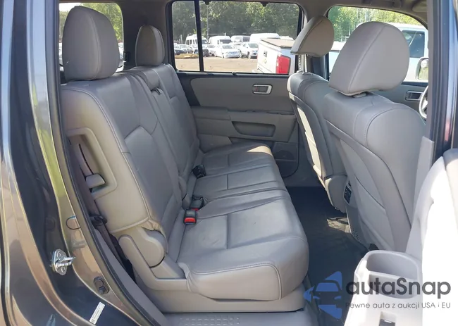 5FNYF4H95DB061749: 42971758