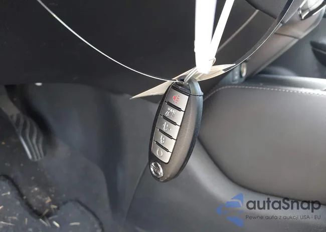 JN8AT2MV3HW019412: 42971831