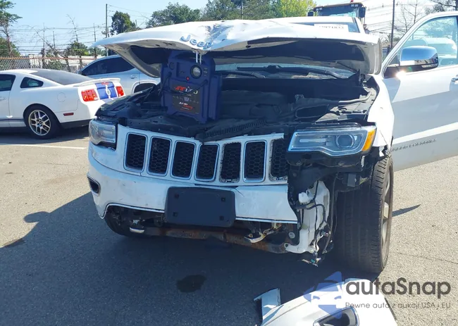 1C4RJFCG6GC366747: 42971833