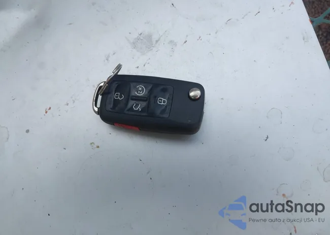 1VWCT7A37FC066376: 42971052