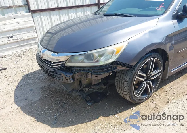 1HGCR2F54GA151544: 42971079