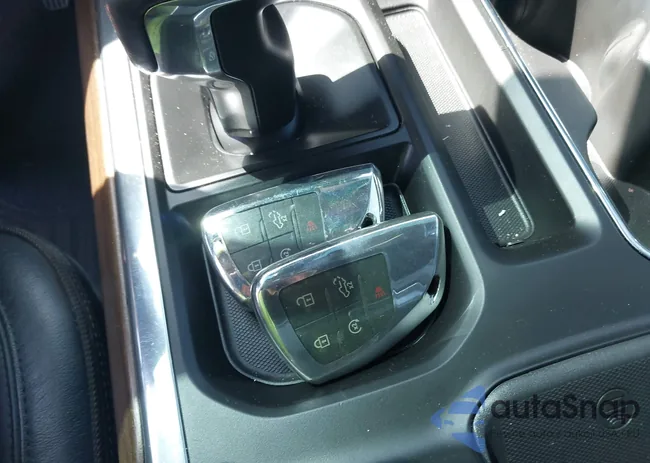 1GCUDJETXNZ512558: 42971266