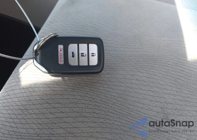 1HGCR2F79DA065305: 42972399