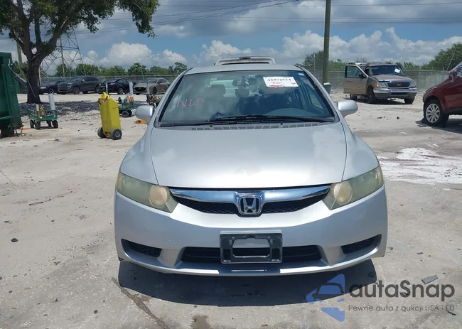 2HGFA16589H329605: 42972524