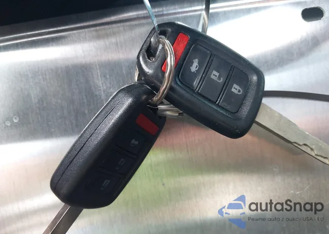 1HGCR2F57HA304130: 42972542