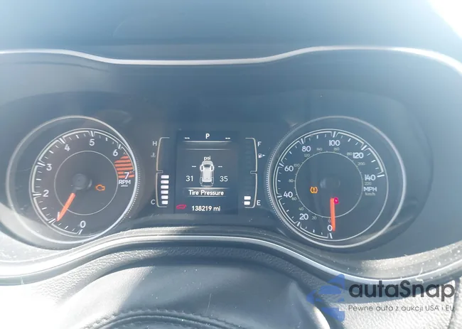 1C4PJLLB7KD154839: 42972740