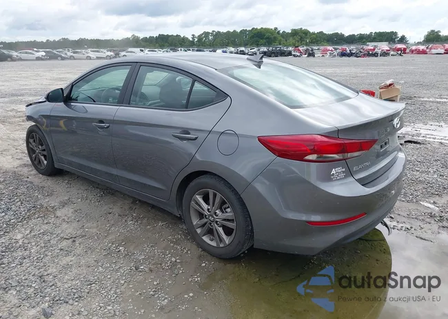 5NPD84LF7JH382064: 42972786