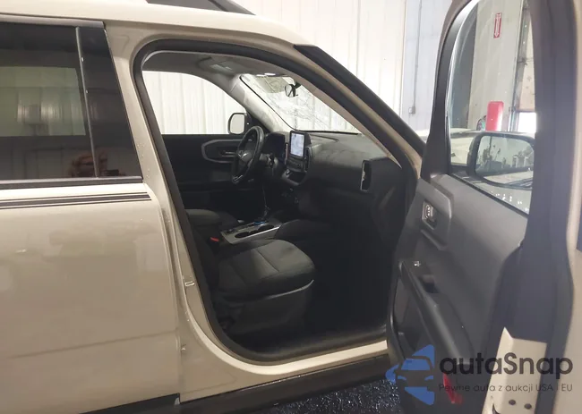 3FMCR9B60RRE95379: 42972802