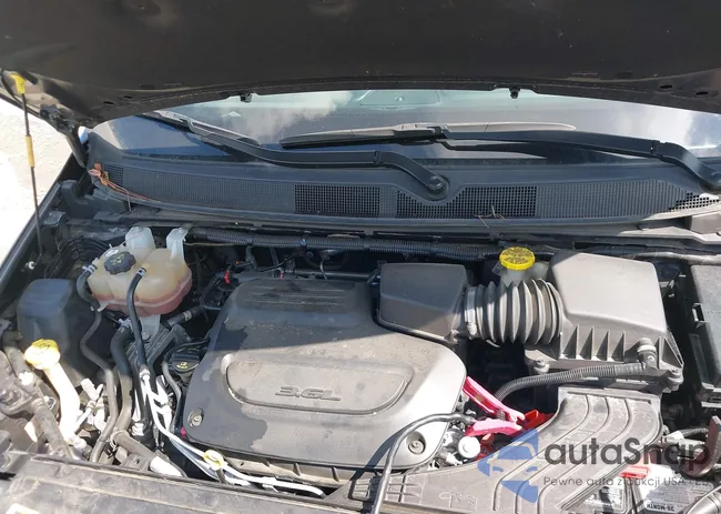 2C4RC1BG2MR527631: 42972916