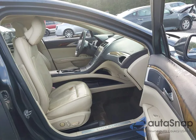 3LN6L2G90DR818198: 42972928