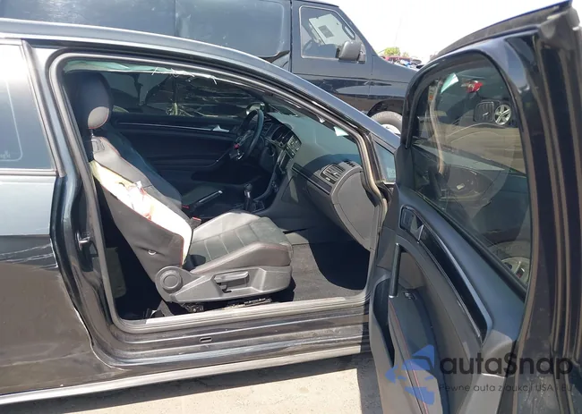 3VWY47AU7GM005931: 42972943