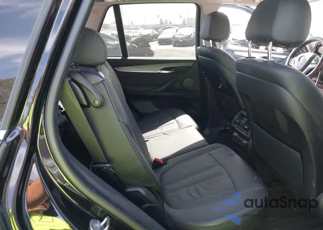 5UXKR0C54G0P32730: 42973553