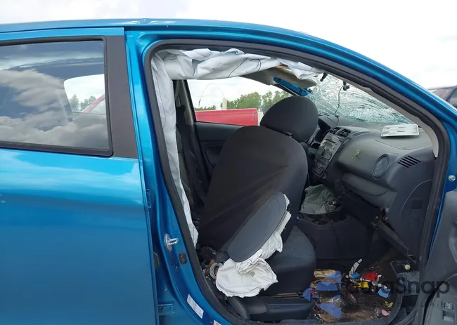 ML32A3HJ7FH054543: 42973567