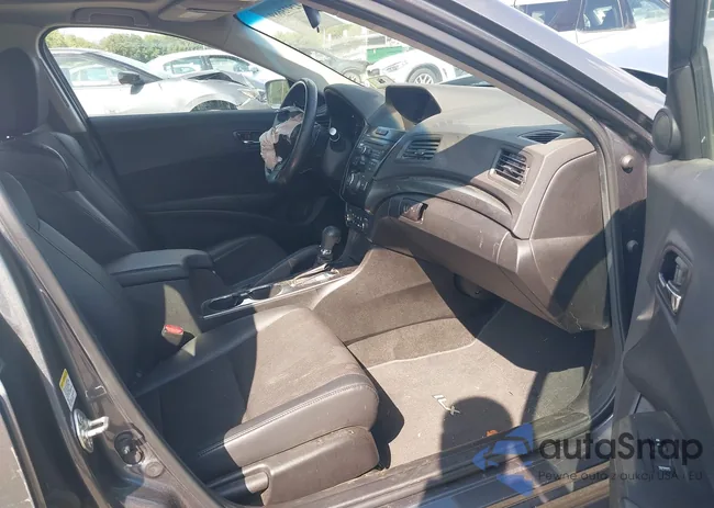 19VDE1F30DE020233: 42973689