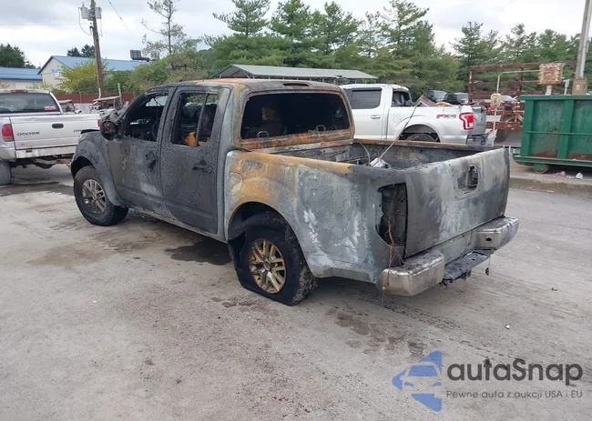 1N6AD0EV9JN737986: 42973723