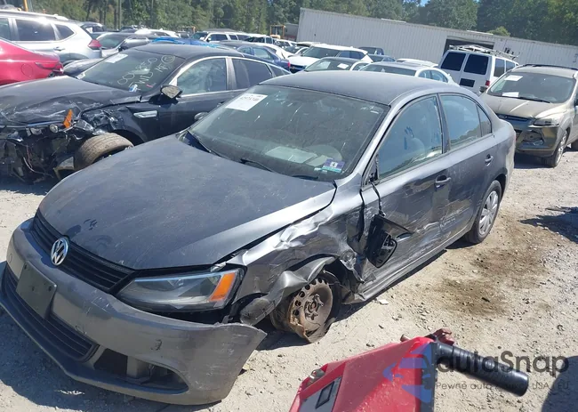 3VW2K7AJ4BM093797: 42973740