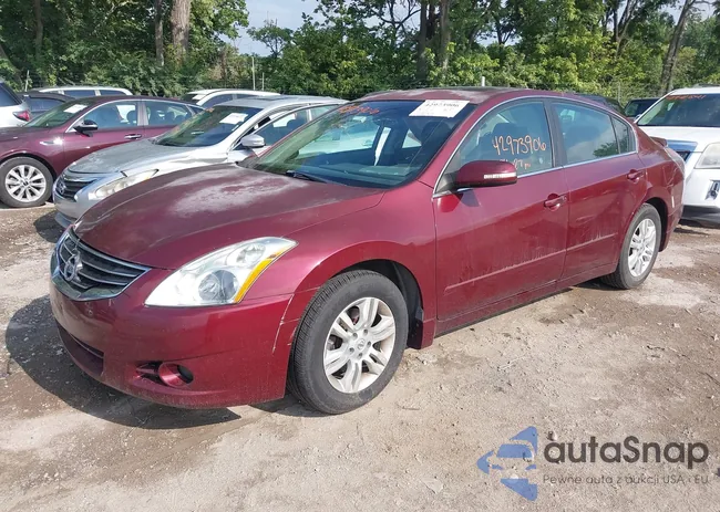 1N4AL2AP1CC206066: 42973906