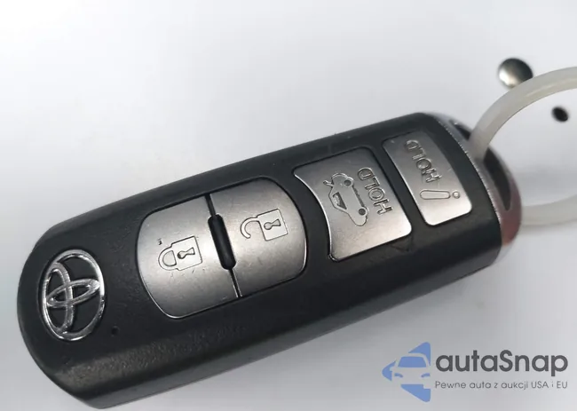 3MYDLBYV1HY158516: 42973281