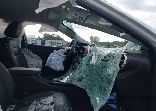 KL77LKEP8SC123244: 42974481