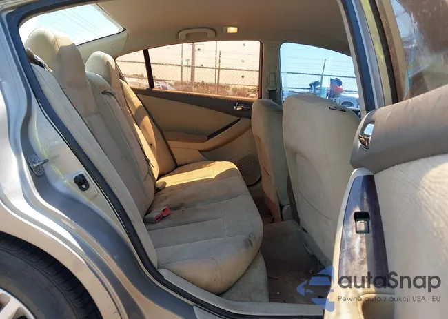 1N4AL2APXCN576890: 42974485