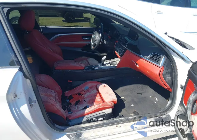 WBA4W3C5XKAF93209: 42974495