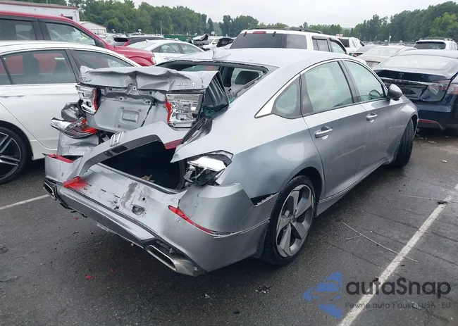 1HGCV2F92JA050945: 42974522