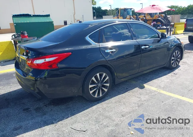 1N4AL3AP7GC235499: 42974587