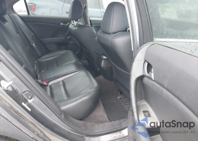 JH4CU2F63AC043903: 42974914