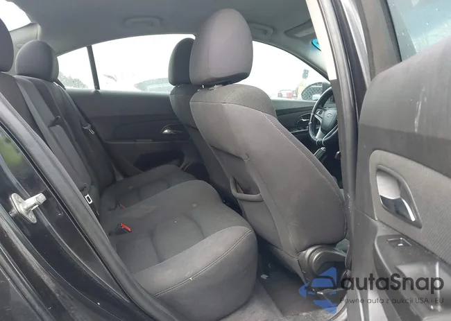 1G1PJ5SC0C7323839: 42974086