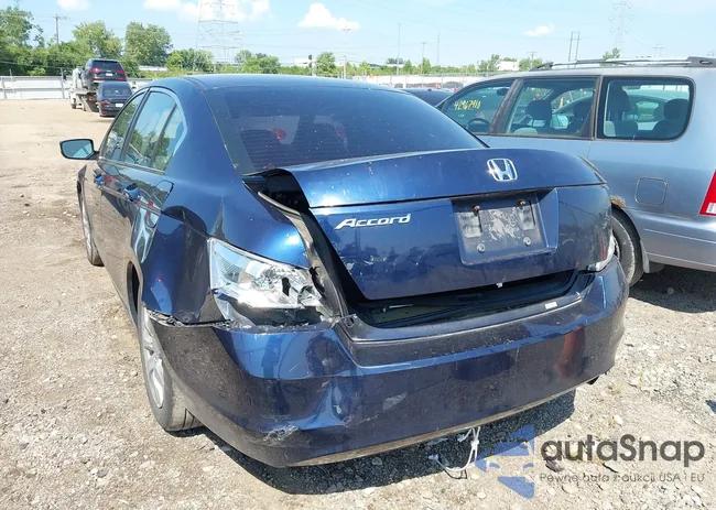 1HGCP2F77AA087398: 42974257